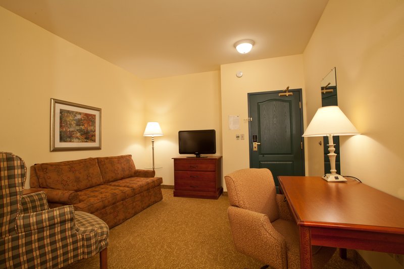 Country Inn & Suites , Big Rapids, Mi - Big Rapids, MI