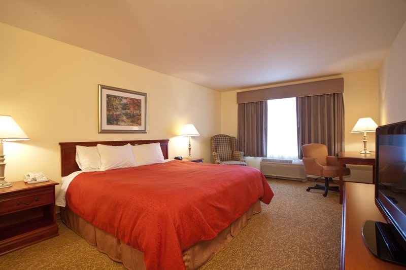 Country Inn & Suites , Big Rapids, Mi - Big Rapids, MI