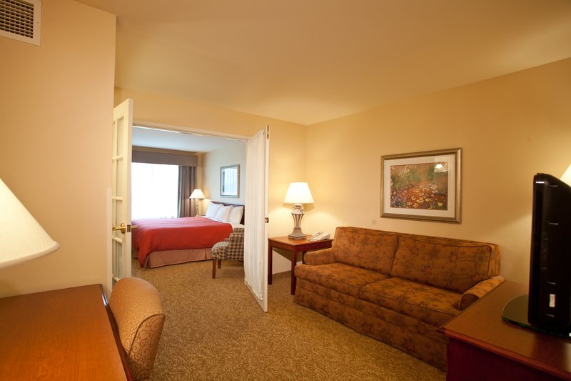 Country Inn & Suites , Big Rapids, Mi - Big Rapids, MI