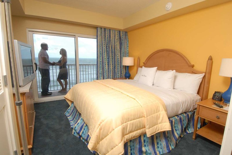 Melbourne Oceanfront Quality Suites Hotel - Indialantic, FL