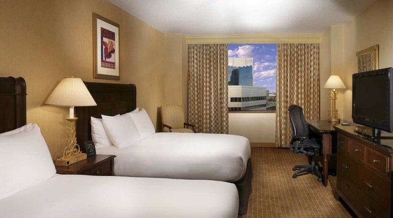 Hilton Minneapolis - Minneapolis, MN