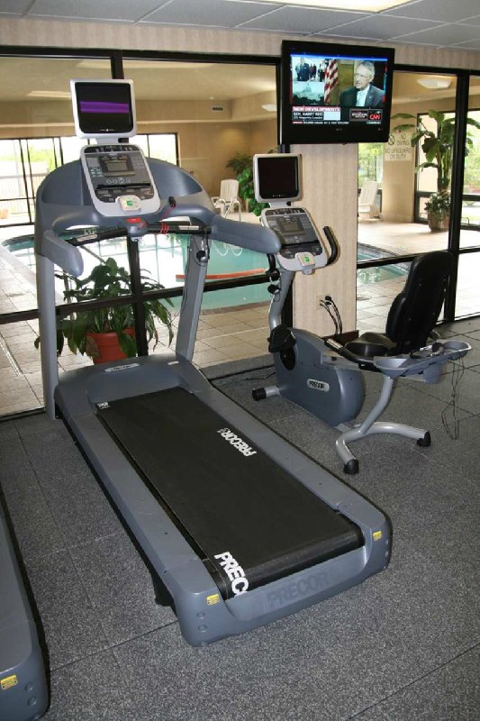 Doubletree Club By Hilton Hotel Springdale - Springdale, AR