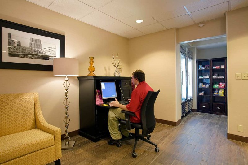 Hampton Inn Pittsburgh/Monroeville - Monroeville, PA