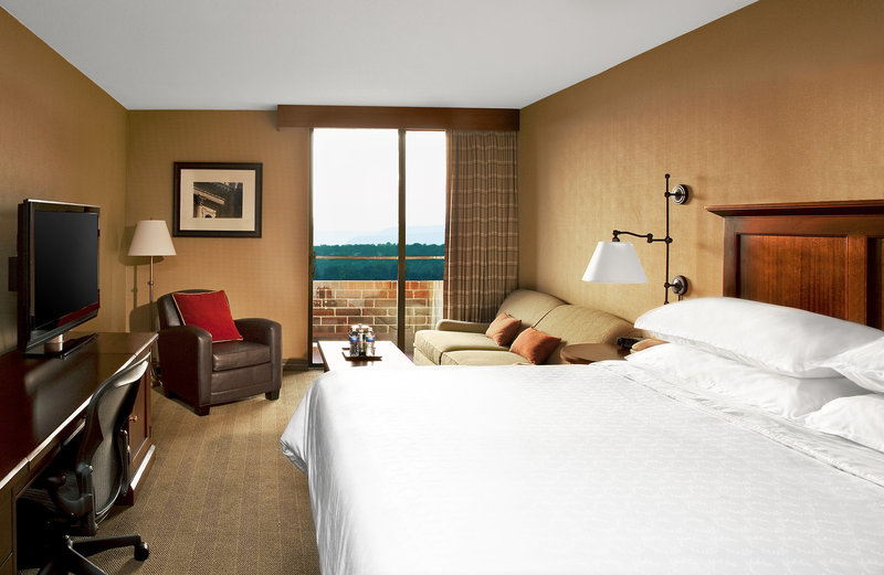 Sheraton Harrisburg Hershey Hotel - Harrisburg, PA