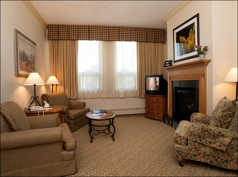 BEST WESTERN-WATERBURY STOWE - Waterbury, VT