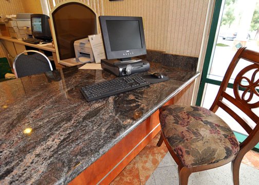 Quality Inn & Suites - Walnut, CA