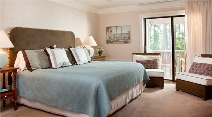 Refuge Inn - Chincoteague Island, VA