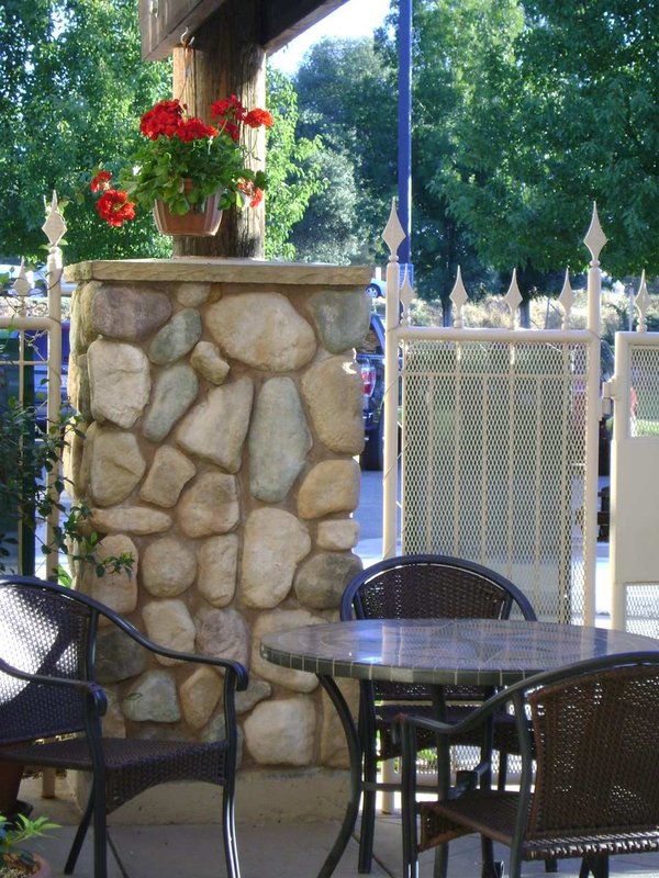 Hilton Garden Inn Redding - Redding, CA