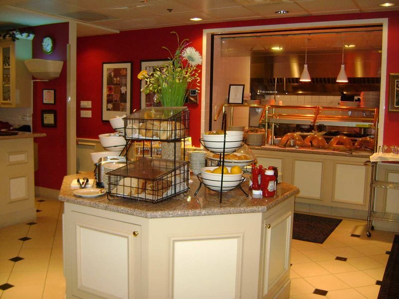 Hilton Garden Inn Redding - Redding, CA