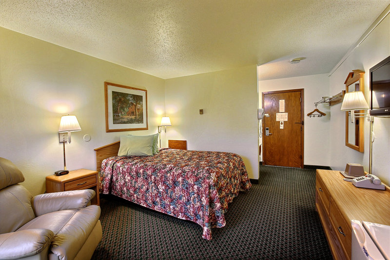 Fergus Inn - Fergus Falls, MN