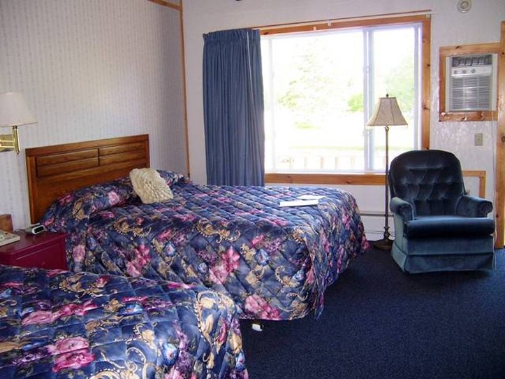 Twilite Motel - Ellsworth, ME