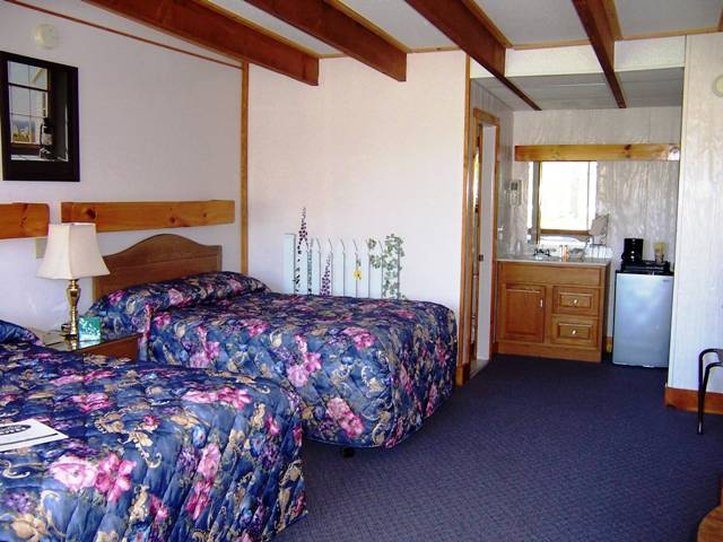 Twilite Motel - Ellsworth, ME