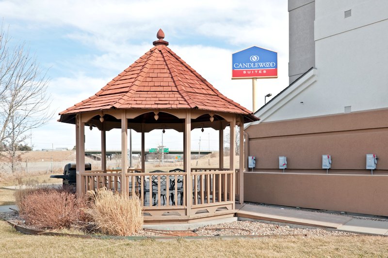 Candlewood Suites TOPEKA - Topeka, KS