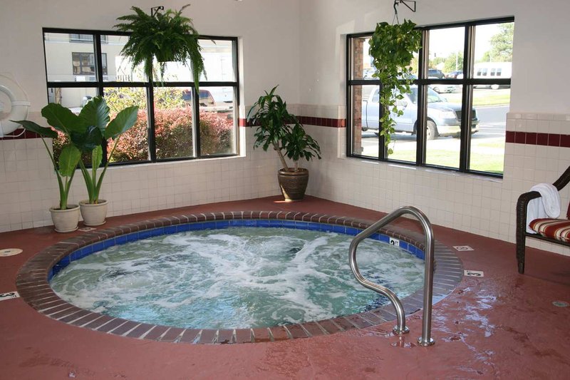 Hampton Inn & Suites Springfield - Springfield, MO