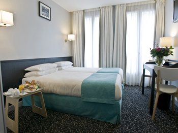 Acadia Opera - Room