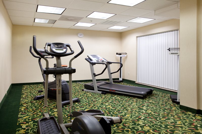 Holiday Inn Express New Orleans East - Metairie, LA
