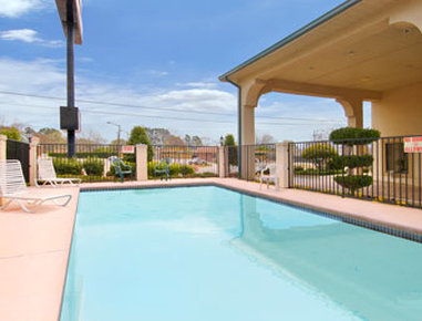 Days Inn - Thomaston, GA