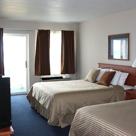 Best Western Lakefront Inn & Suites - Paradise, MI