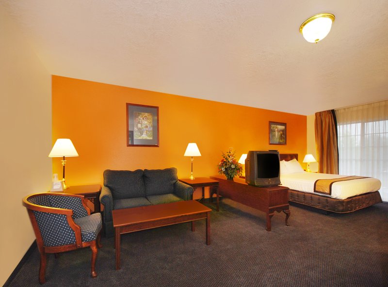 BEST WESTERN Grand Manor Inn & Suites - Corvallis, OR