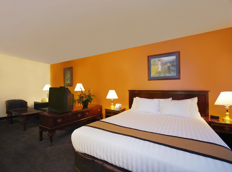BEST WESTERN Grand Manor Inn & Suites - Corvallis, OR