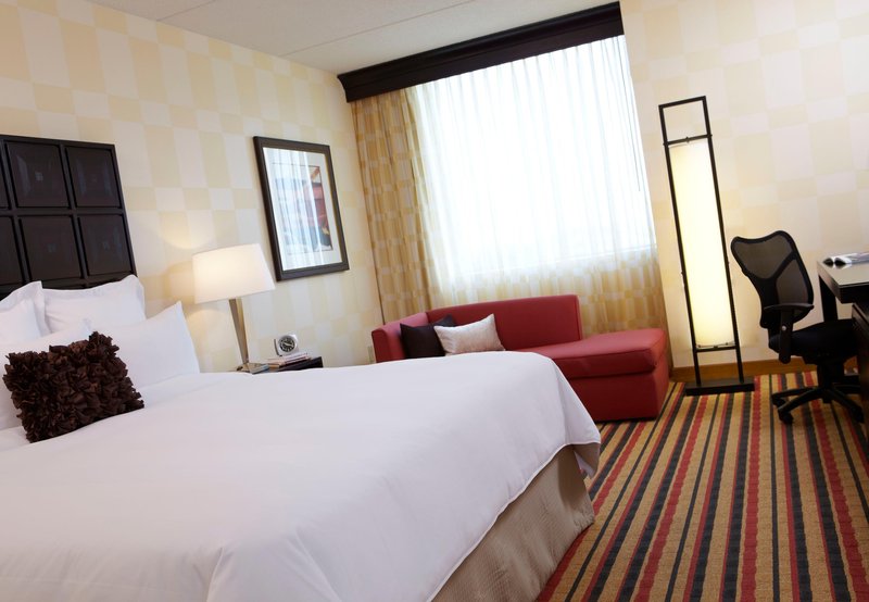 Renaissance Indianapolis North Hotel - Carmel, IN