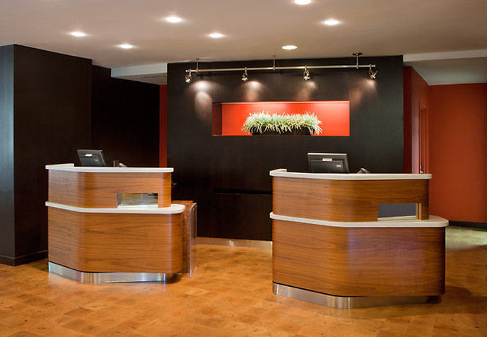 Courtyard By Marriott Irvine John Wayne Airport/Orange County - Irvine, CA
