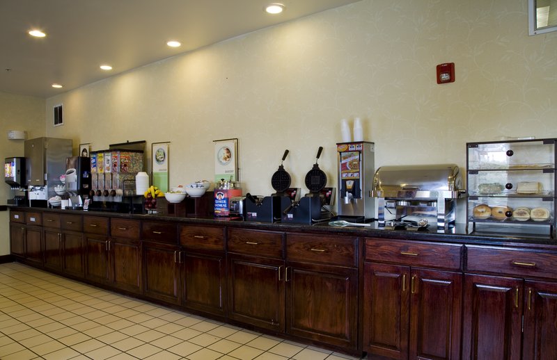 Country Inn & Suites Gurnee - Gurnee, IL