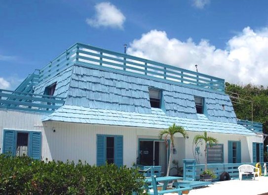 Floating Inn
