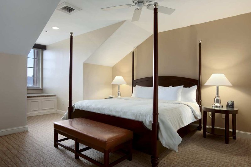 Doubletree By Hilton Hotel New Bern Riverfront - New Bern, NC