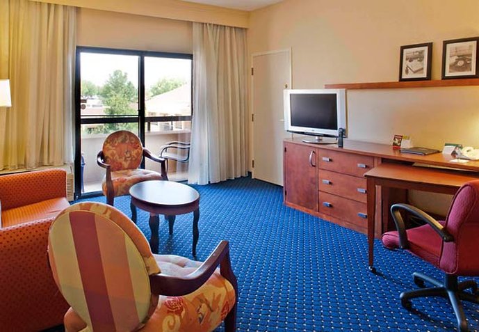Courtyard-Atlanta - Roswell, GA