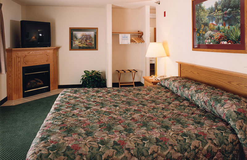 Americinn - North Branch, MN