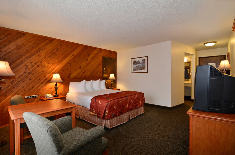 Best Western Plus Tree House - Mount Shasta, CA