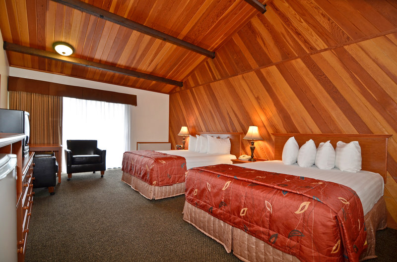 Best Western Plus Tree House - Mount Shasta, CA