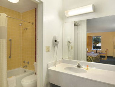 Mountain Valley Inn - Dillard, GA