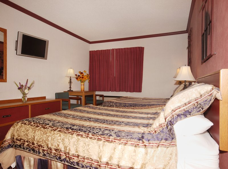 Best Western Sunapee Lake Lodge - Newbury, NH
