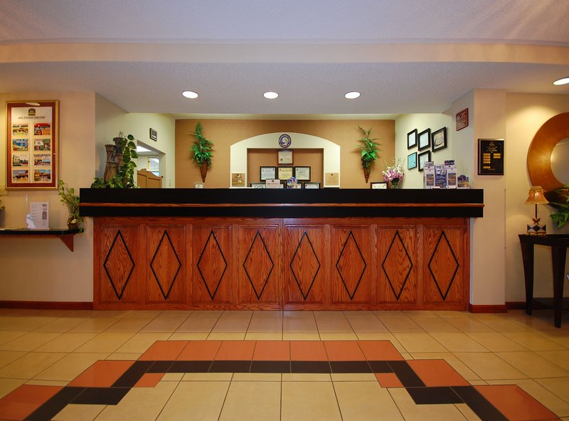 Baymont Inn & Suites Hinesville Fort Stewart Area - Hinesville, GA