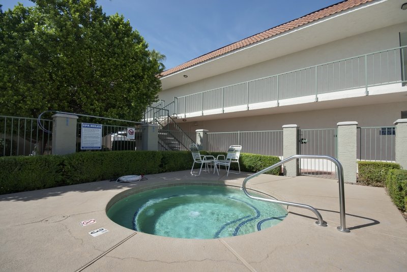 BEST WESTERN Mezona Inn