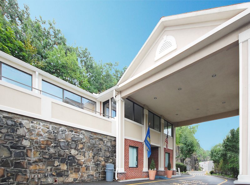 Best Western - Fort Lee, NJ