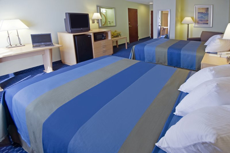 Holiday Inn Express & Suites ALBANY - Albany, GA
