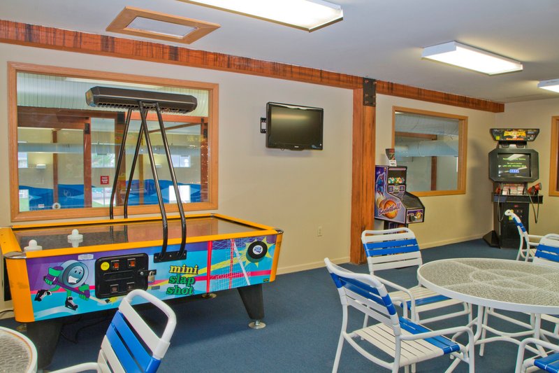 Holiday Inn Express Wisconsin Dells - Baraboo, WI