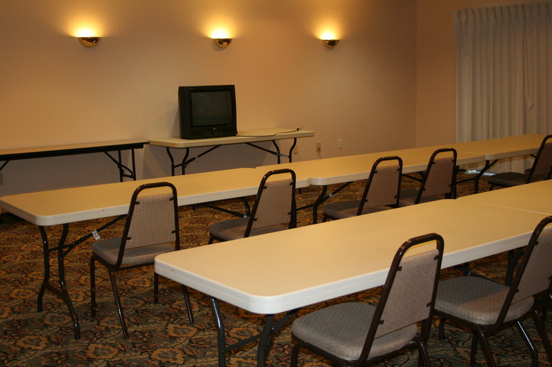 Baymont Inn & Suites-Henderson - New Braunfels, TX