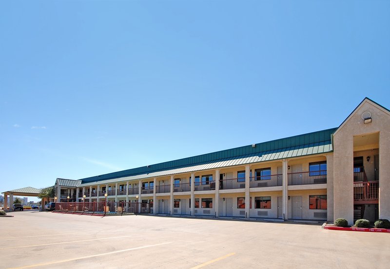 Best Western-Cedar Inn - Cedar Park, TX