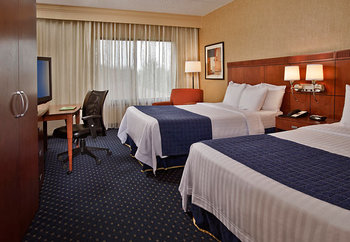 Courtyard by Marriott - Room