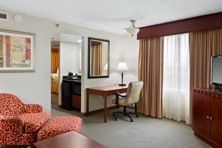 Doubletree Suites By Hilton Philadelphia West - Plymouth Meeting, PA