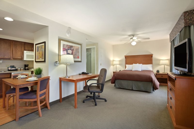 Homewood Suites By Hilton Cincinnati-Milford - Milford, OH