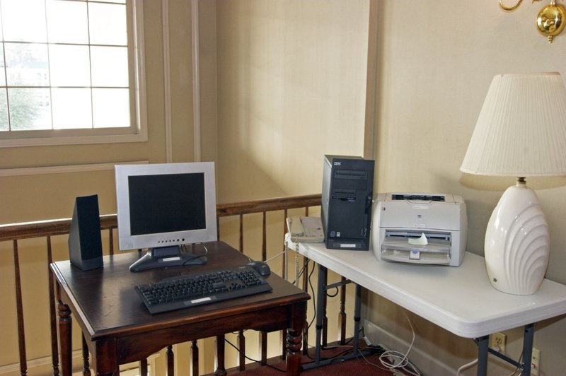 Best Western White Columns Inn - Thomson, GA