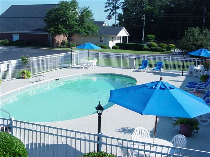 Best Western White Columns Inn - Thomson, GA