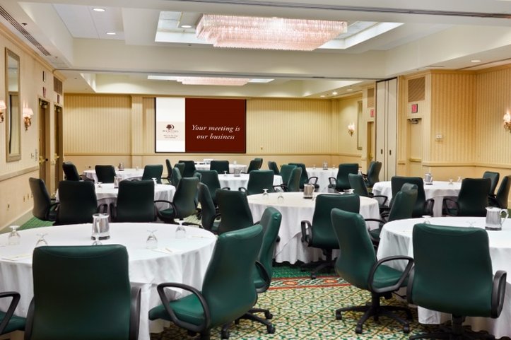 Doubletree Suites By Hilton Philadelphia West - Plymouth Meeting, PA