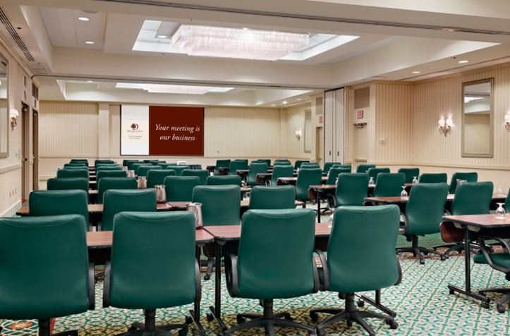 Doubletree Suites By Hilton Philadelphia West - Plymouth Meeting, PA
