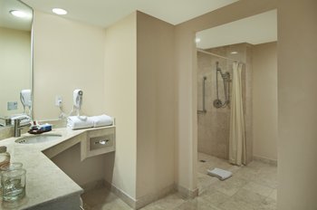 Fiesta Inn Durango - Room